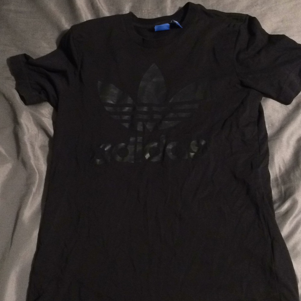 Adidas originals black on black logo shirt size S